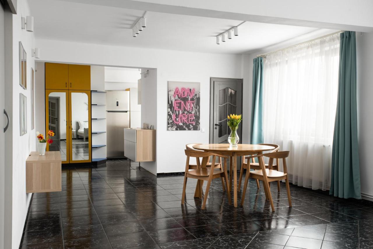 Spacious Ultracentral Apartment Cluj-Napoca Eksteriør billede